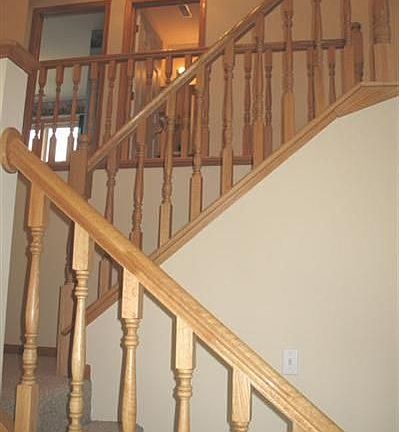 Open foyer - fresh paint