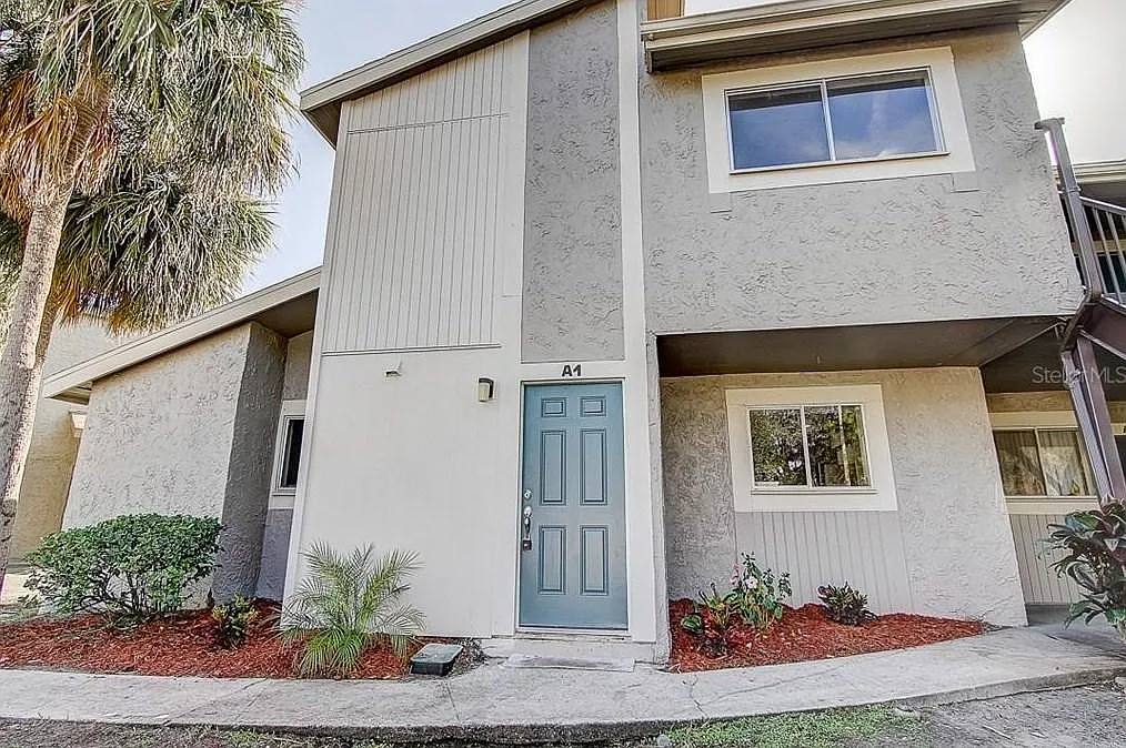 6334 Newtown Cir — Photo 3