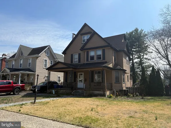 70 Church St, Beverly, NJ 08010