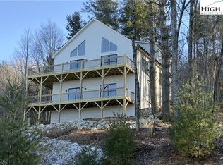 239 Deerfield Forest Pkwy, Boone, NC 28607