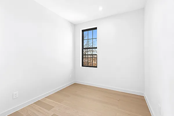 Rented by Fountain Realty Group | media 2