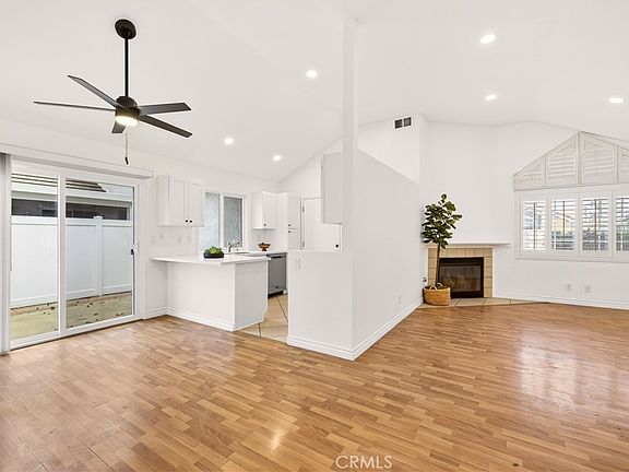 4th image of 9680 Cabot Ct