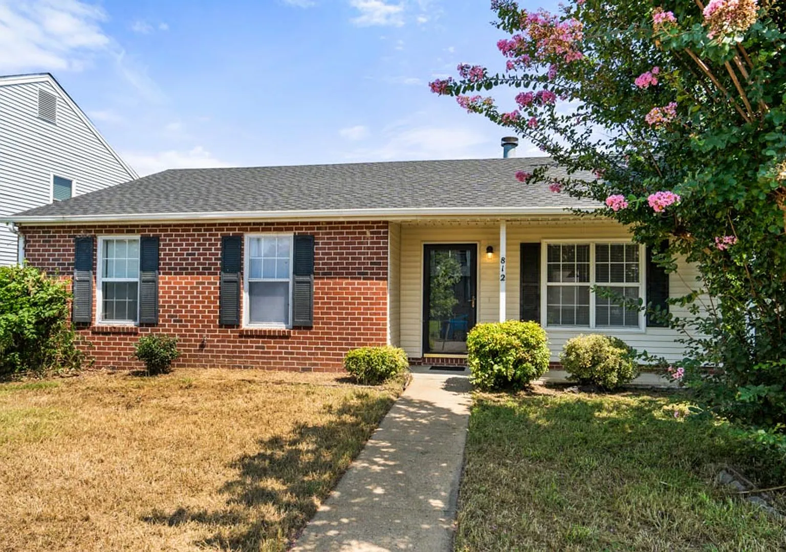 3-Bedroom Richmond Home With 2024 Roof, 2025 Hvac & Fenced Yard $1,790/Month With Included Wi-Fi ... — Photo 4