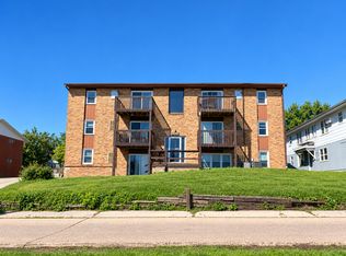 1820 A Ave NE | A Avenue Apartments, Cedar Rapids, IA 52402