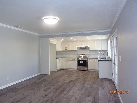 5th image of 33048 Arizona St