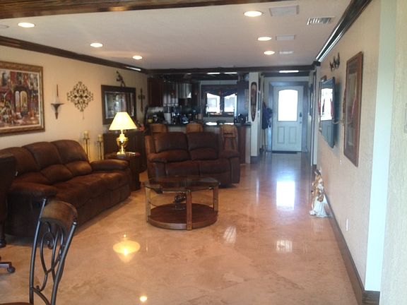4th image of 1600 NE Dixie Hwy APT 5-204