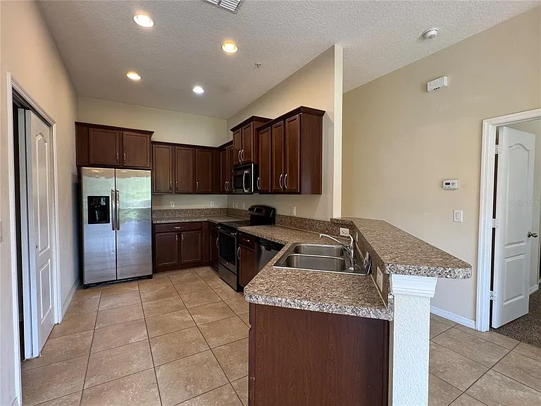 10716 Dawson Lily Way #39A — Photo 12