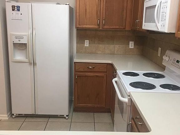4th image of 2654 Grayson Way