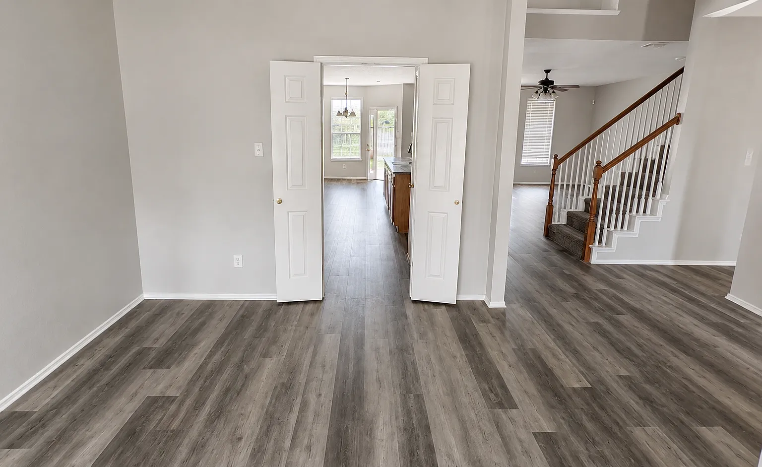 4 bed, 2988 sqft, $3,200 — Photo 3