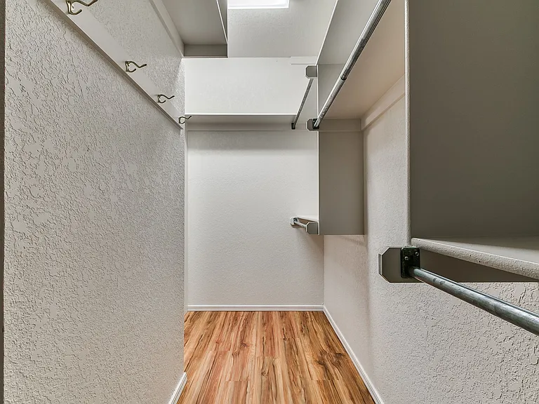 2913 Daybreak Dr — Photo 30