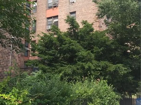 14 Cass Place image 1 of 7