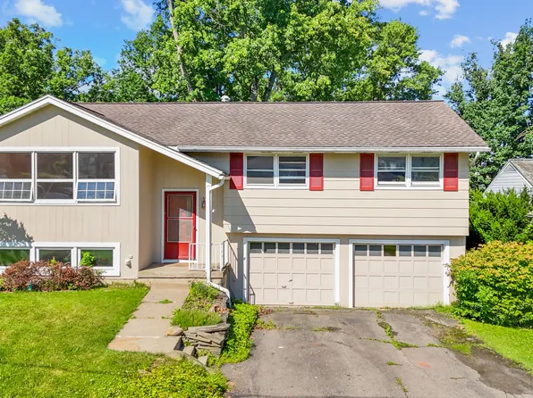408 S Jensen Rd, Vestal, NY 13850