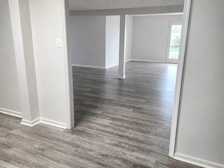 12504 McEwan Cir — Photo 9