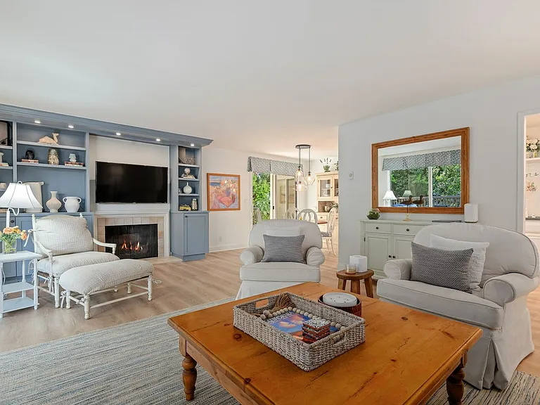 1024 Fairway Rd — Photo 4