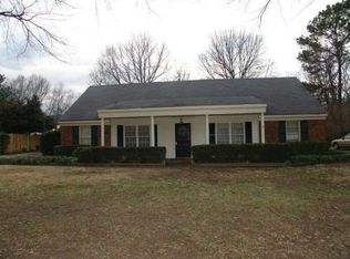 1553 Miller Farms Rd, Germantown, TN 38138