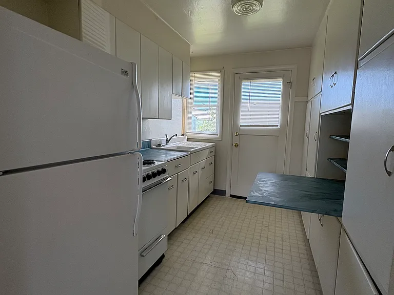 775 Anderson Ave #3 — Photo 2