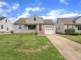 1455 Eastwood Ave, Mayfield Heights, OH 44124