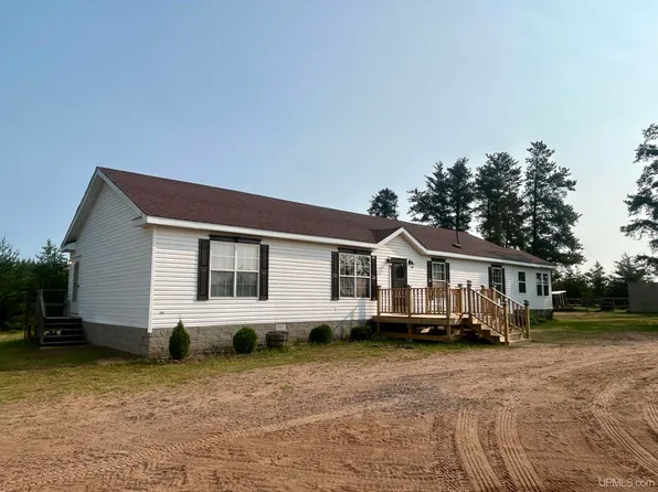 19685 County Road Cg Rd, Ishpeming, MI 49849
