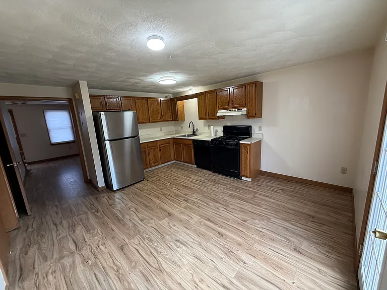 189 Parker St #4 — Photo 29