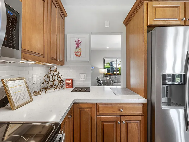 115 Highland Ln — Photo 15