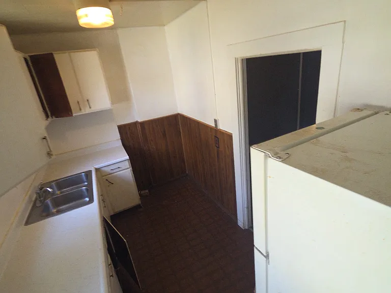 24 Superior Ct — Photo 1