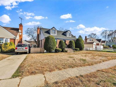 7 Ash Ct, Hempstead, NY, 11550