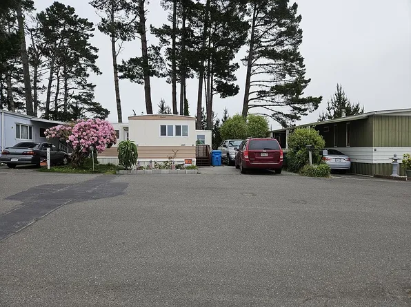 5529 Paradise Ln, Eureka, CA 95503