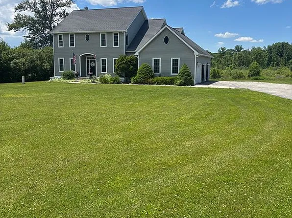 9580 Kile Rd, Chardon, OH 44024