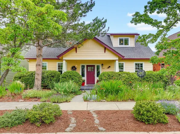 2685 Clay Creek Way, Ashland, OR 97520