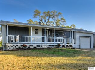 4444 Redick Ave, Omaha, NE 68112