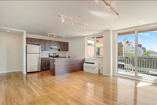 574 4th Ave #12-A Photo 1