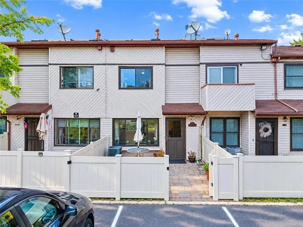 492A Lisk Ave #A, Staten Island, NY 10303
