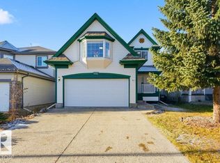 1112 118a St NW, Edmonton, AB T6J 7C3