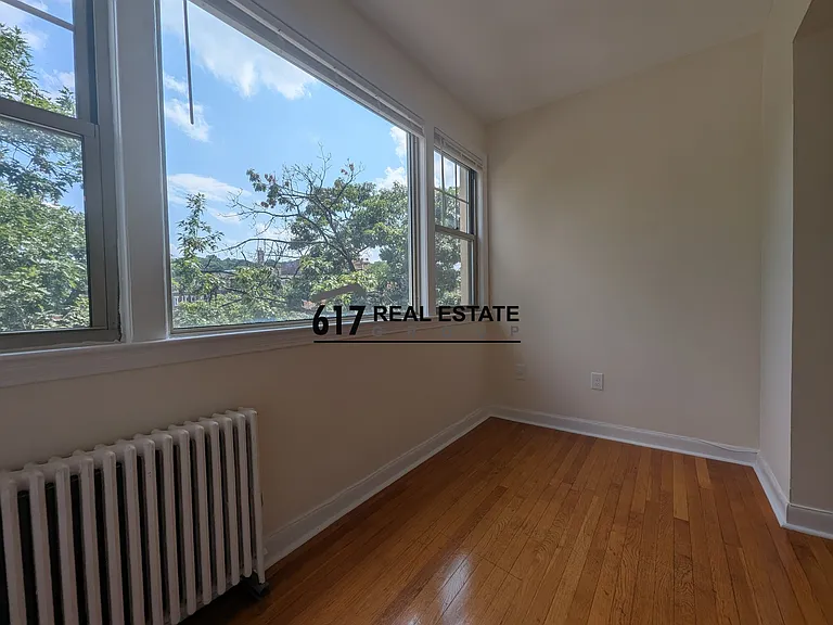 1315-304 Commonwealth Ave — Photo 23