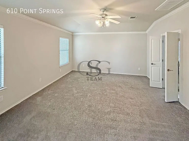 610 Point Spgs — Photo 9