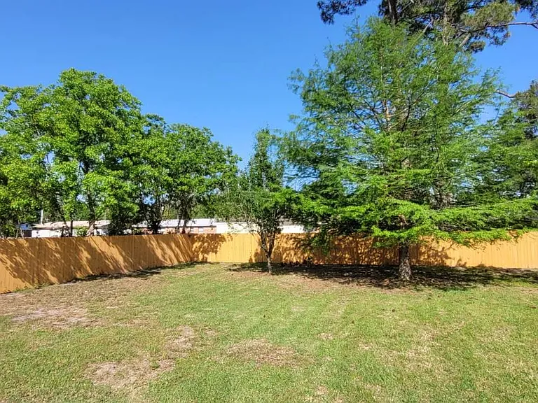 904 Colbert Ave — Photo 13