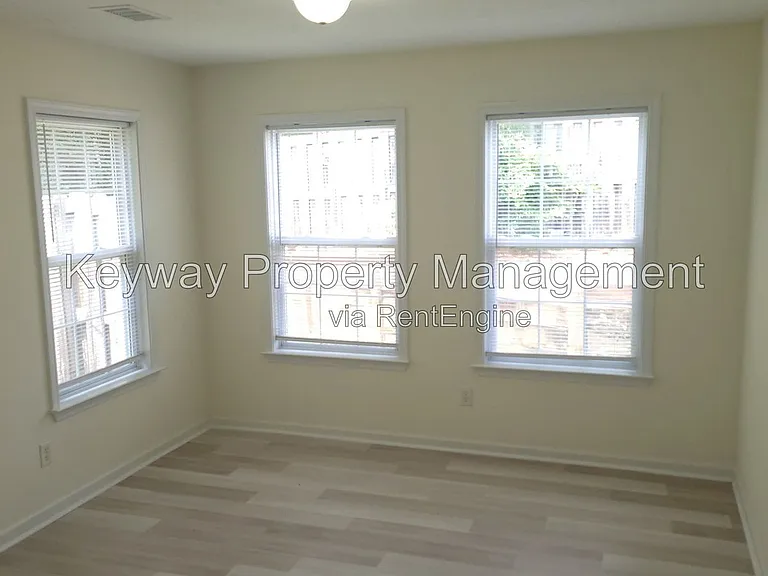 405 Long Needle Cir — Photo 5