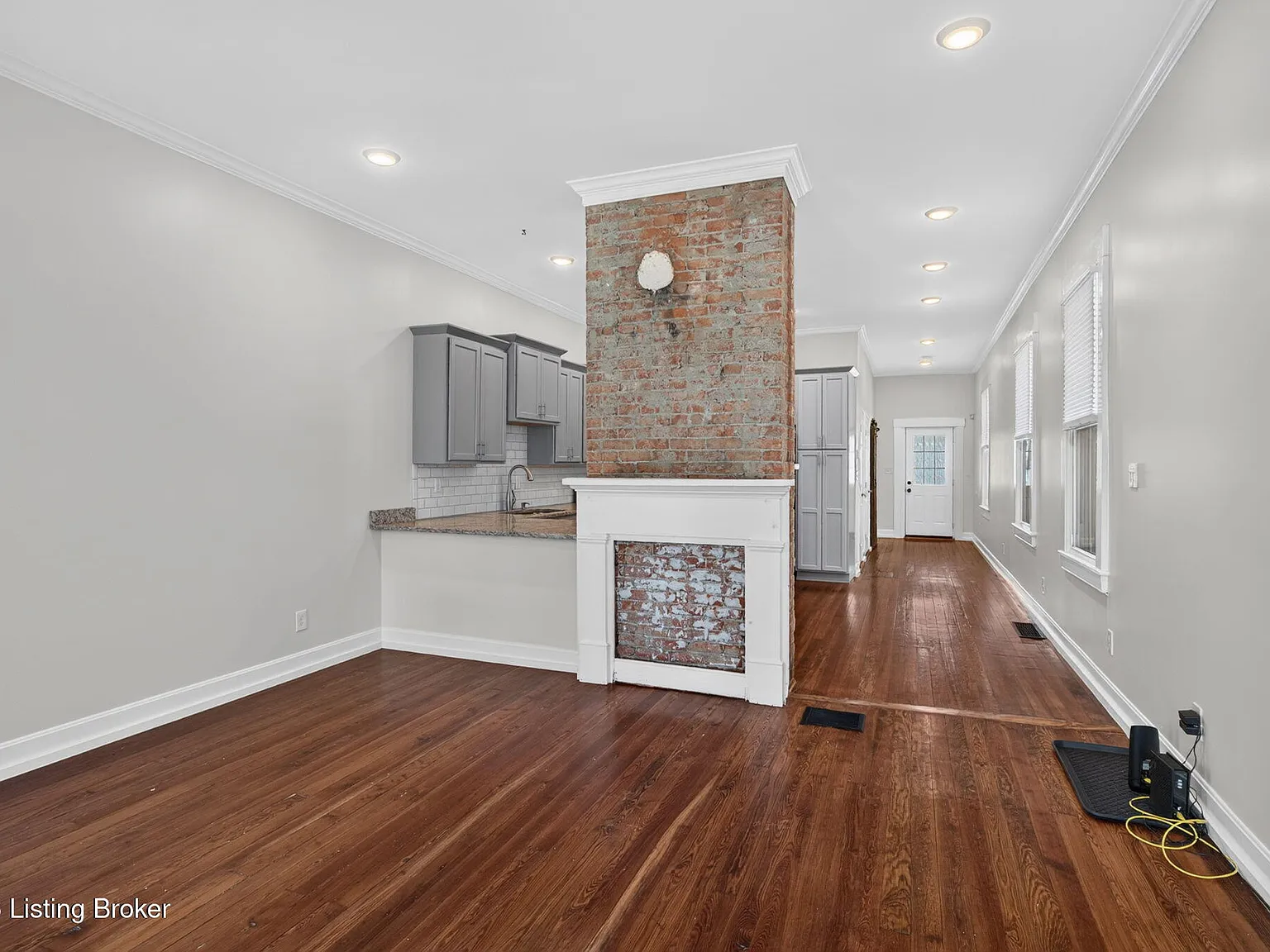 1 bed, 1.5 bath, 956 sqft, $1,500 — Photo 3