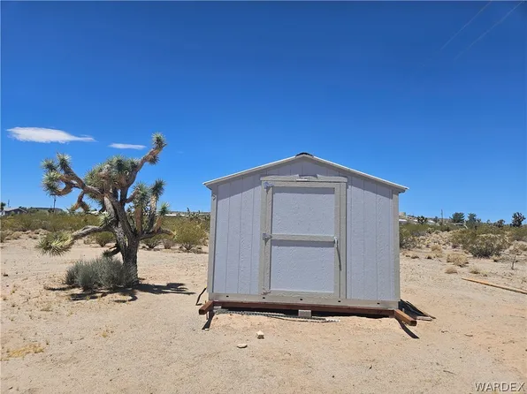 715 E Sumner Dr, Meadview, AZ 86444