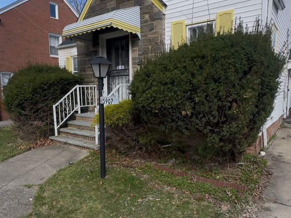 15907 Walden Ave
