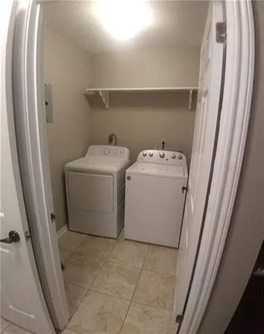 4200 Lake Trail Dr — Photo 14