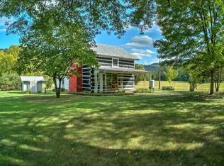 712 Hanging Rock Pkwy, Dungannon, VA 24245