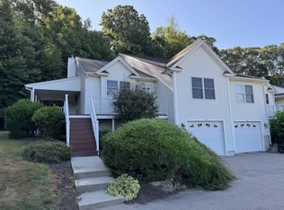 32 Murphys Dr #32, Groton, CT 06340