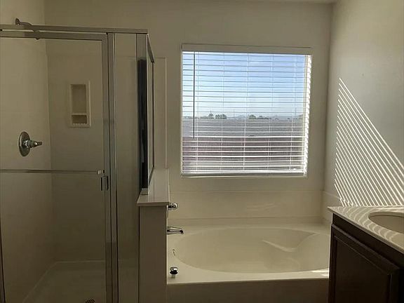 Master Private Bathroom