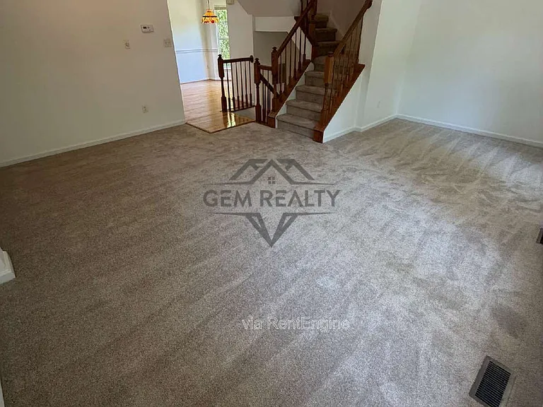 4710 Turnberry Dr — Photo 25