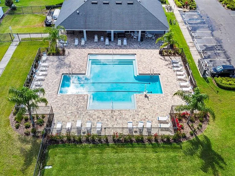 5433 Keaton Springs Dr — Photo 44