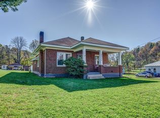 1331 Craig Robertson Rd SE, Roanoke, VA 24014