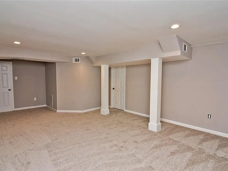 86 Regency Way SE — Photo 50