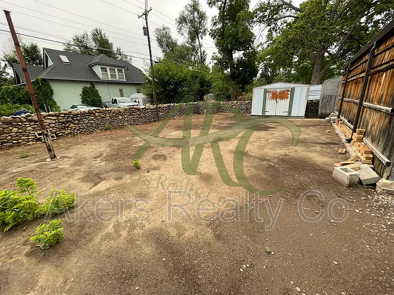 1124 Lake Ave — Photo 13