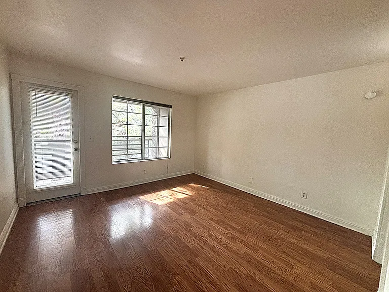 7730 Secret Shore Dr #206 — Photo 25